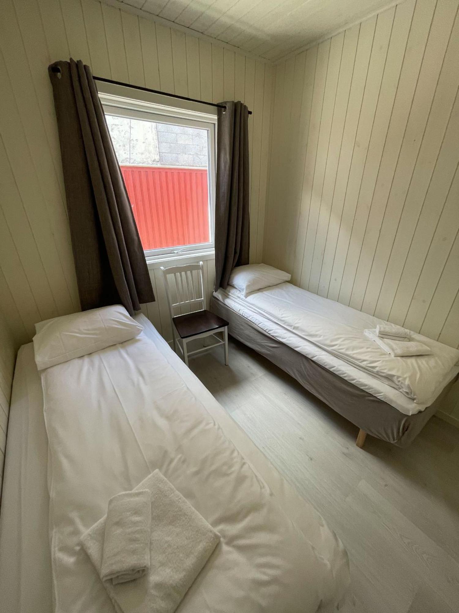 Reinvikbua - Seaside Cabin In Finnvika, 斯塔姆松 外观 照片