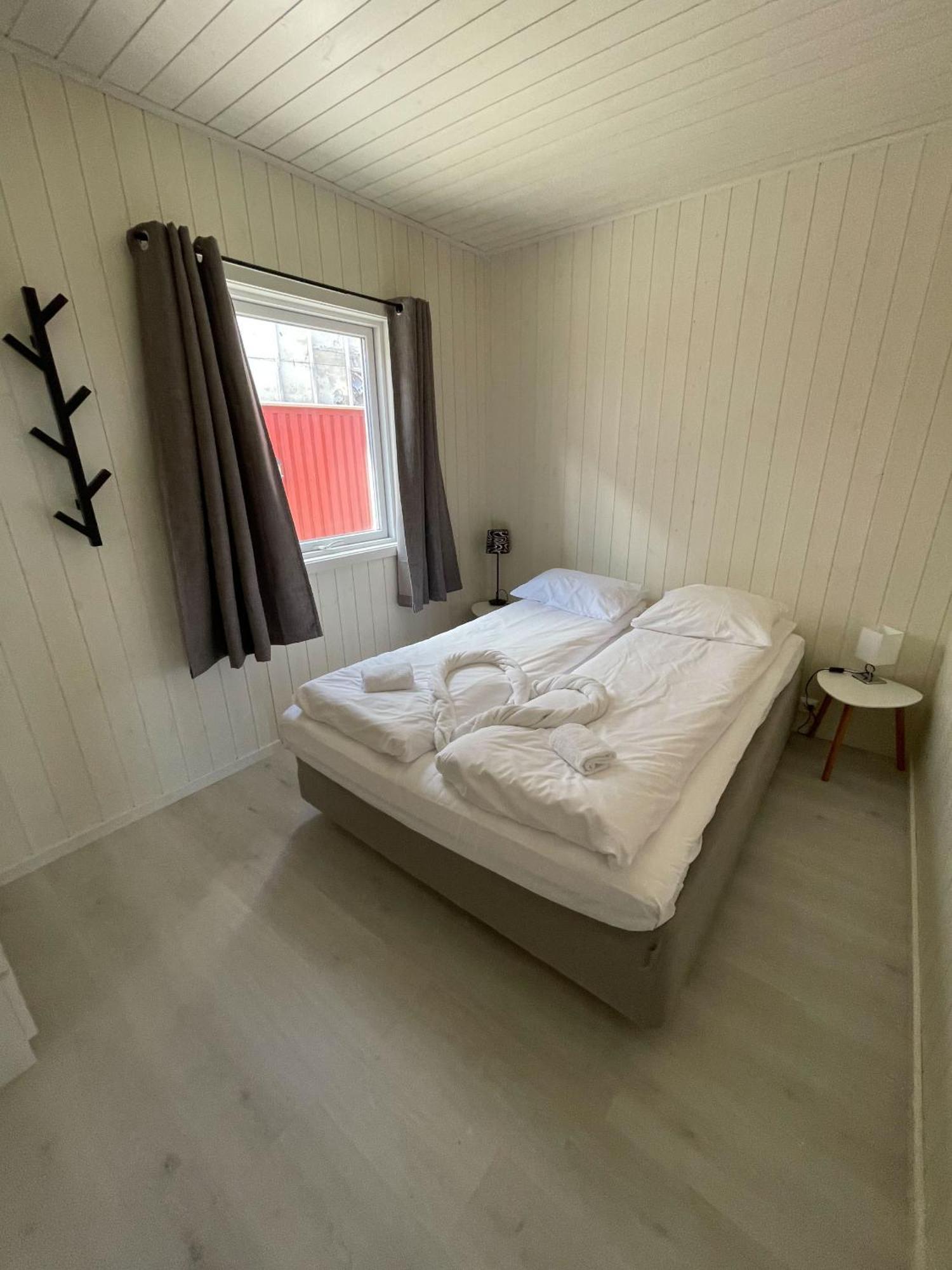 Reinvikbua - Seaside Cabin In Finnvika, 斯塔姆松 外观 照片